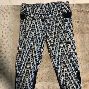 Athleta crop leggings